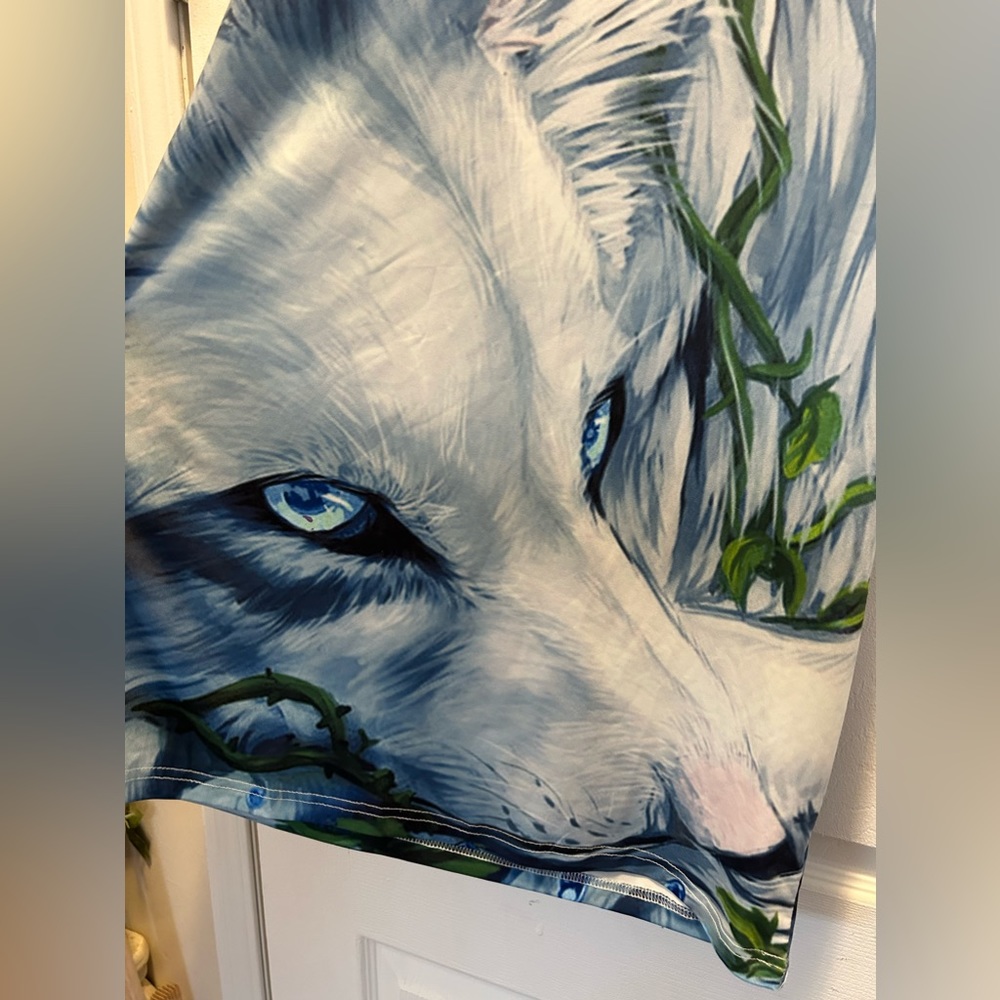 Unisex wolf shirt‎